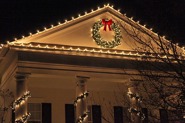 Christmas lights on roof
