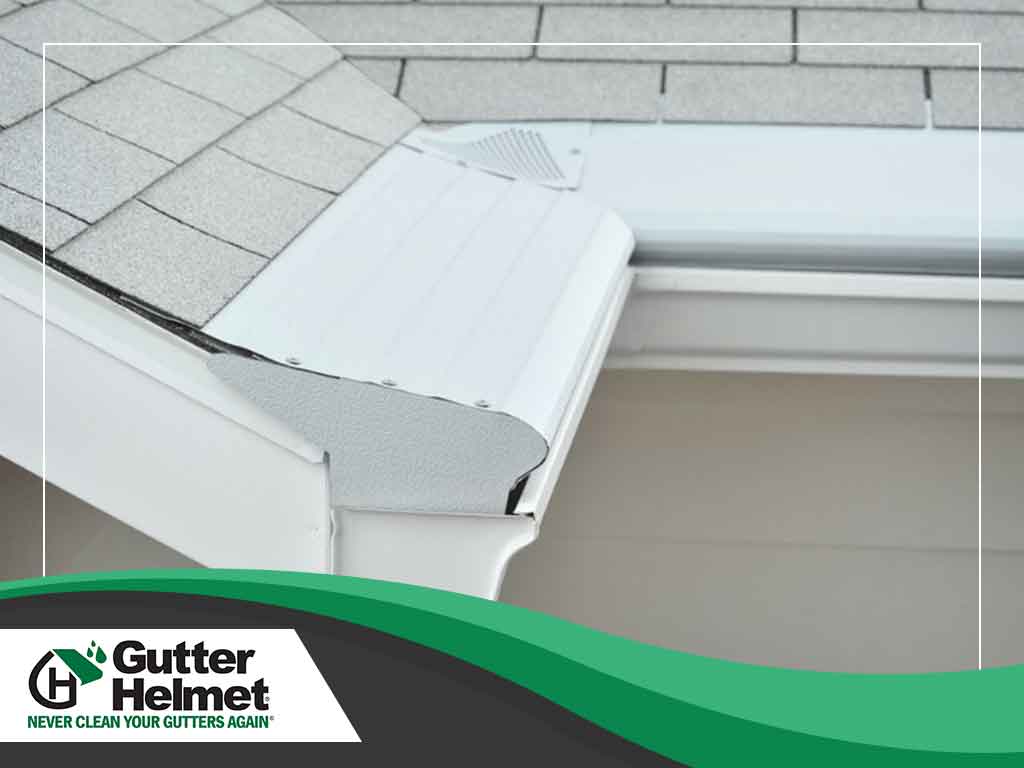 Use These Tips to Save Time When Cleaning Your Gutters