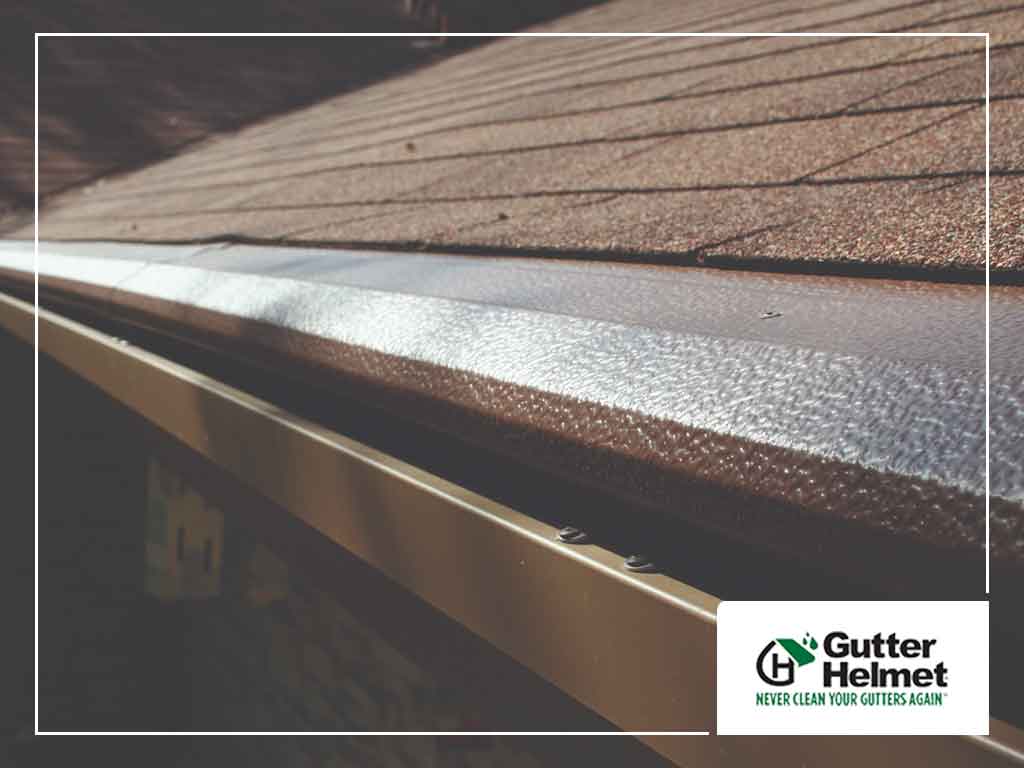 4 Types of Gutter Fasteners and Mounting Methods