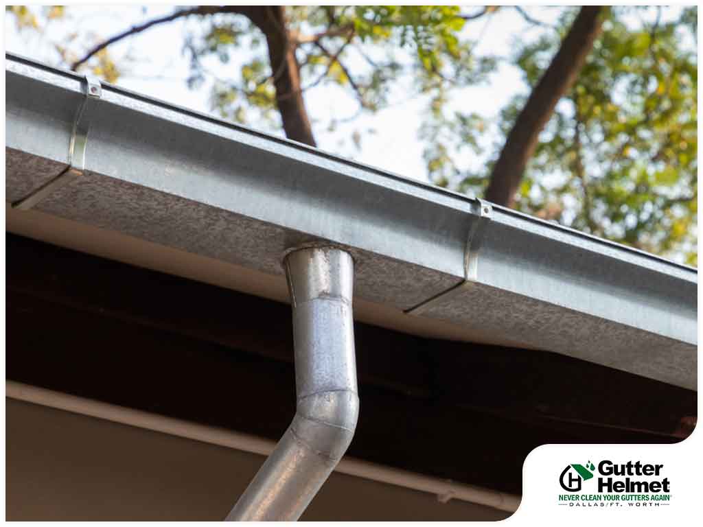 K-Style vs. Half-Round Gutters: A Quick Comparison