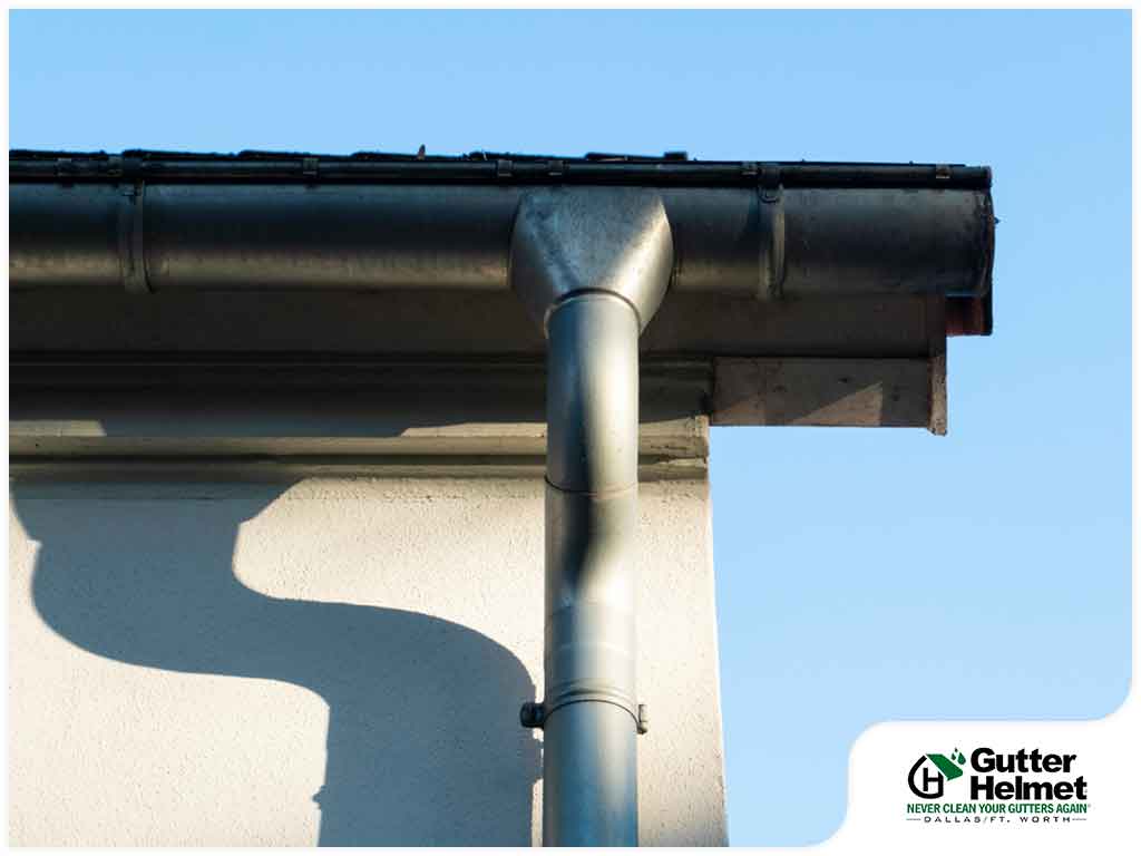 Everything Homeowners Should Know About Gutter Leader Heads