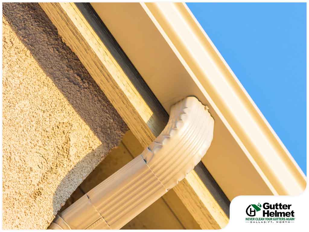When to Choose Half-Round Gutters Over K-Style