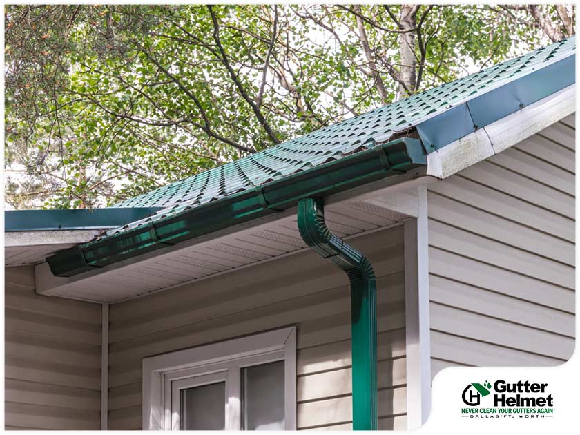 Factors That Pros Consider Before Installing Gutters