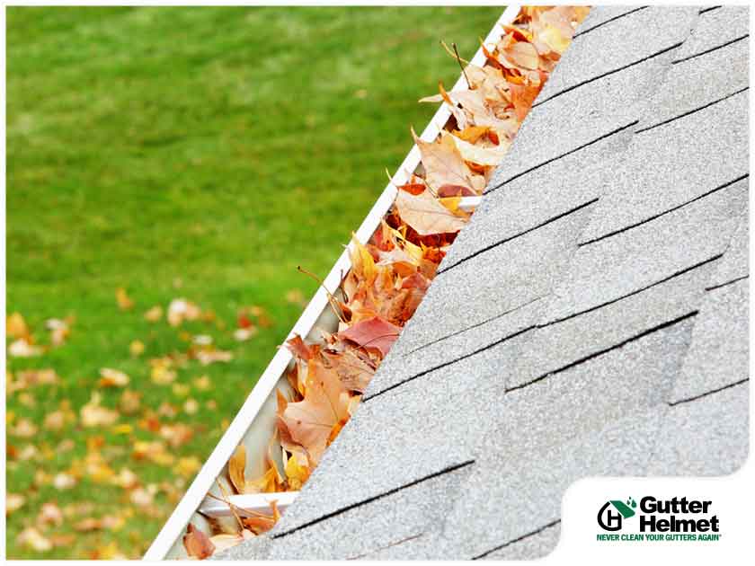 Common Fall and Winter Problems on Poorly-Maintained Gutters