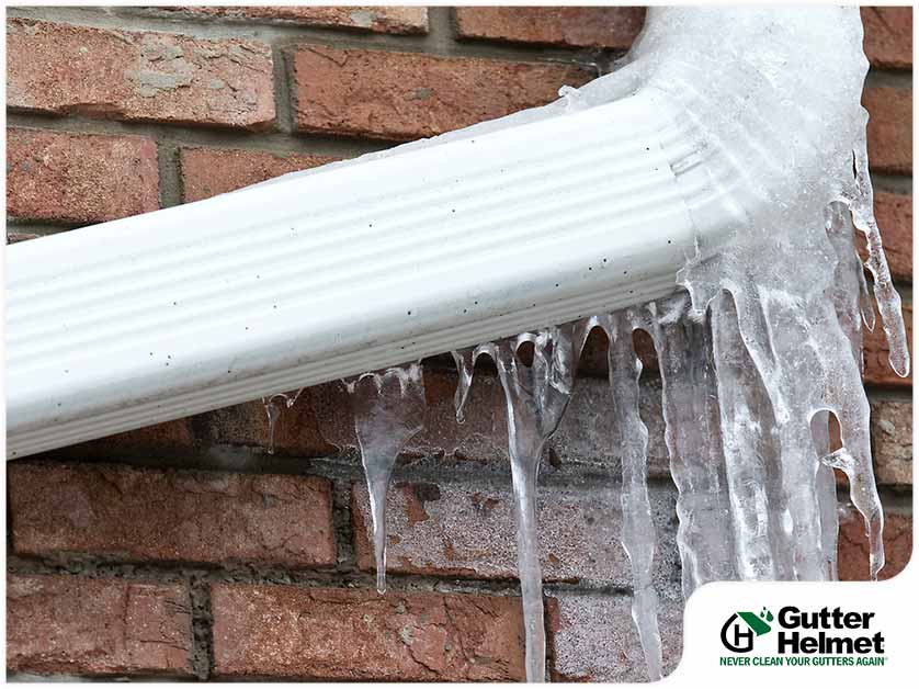 Should You Detach Downspouts in Winter?